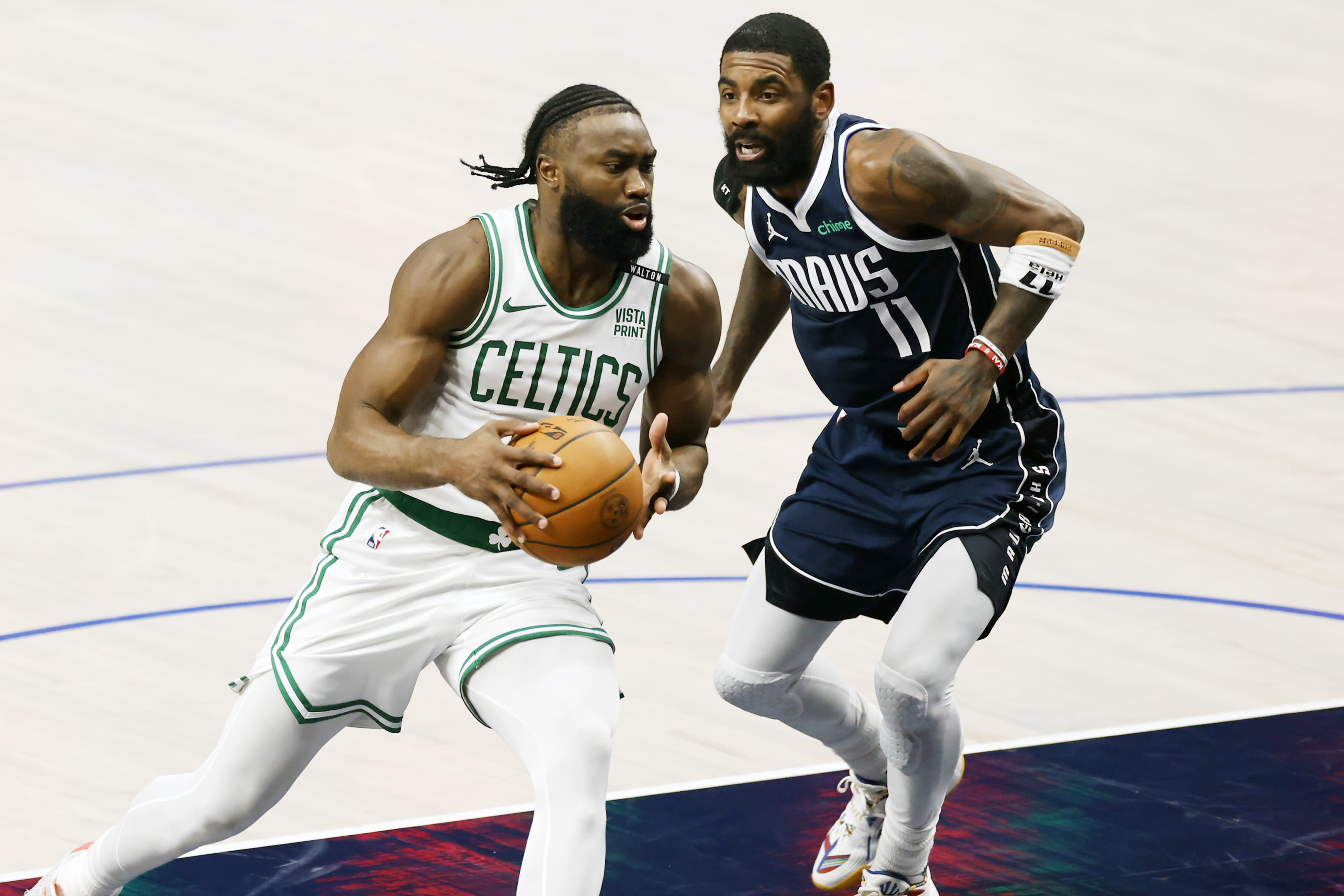 NBA总决赛冲刺阶段走向成谜，浙江稠州单刀错失，更衣室稳定，赛程密集仍需轮换(nba总决赛勇士vs骑士)