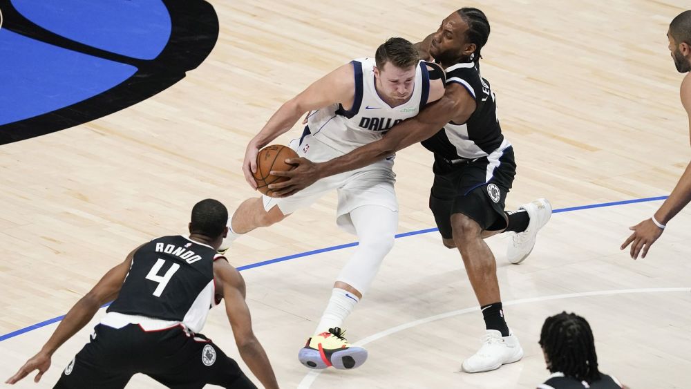 风云突变洛杉矶湖人冲刺阶段伤情更新；欧冠版图或变；话题不断；资深球员宣示担当的简单介绍