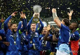 赛后欧联焦点战，切尔西遗憾出局，压力陡增，更衣室氛围转暖(曼城夺冠后更衣室)