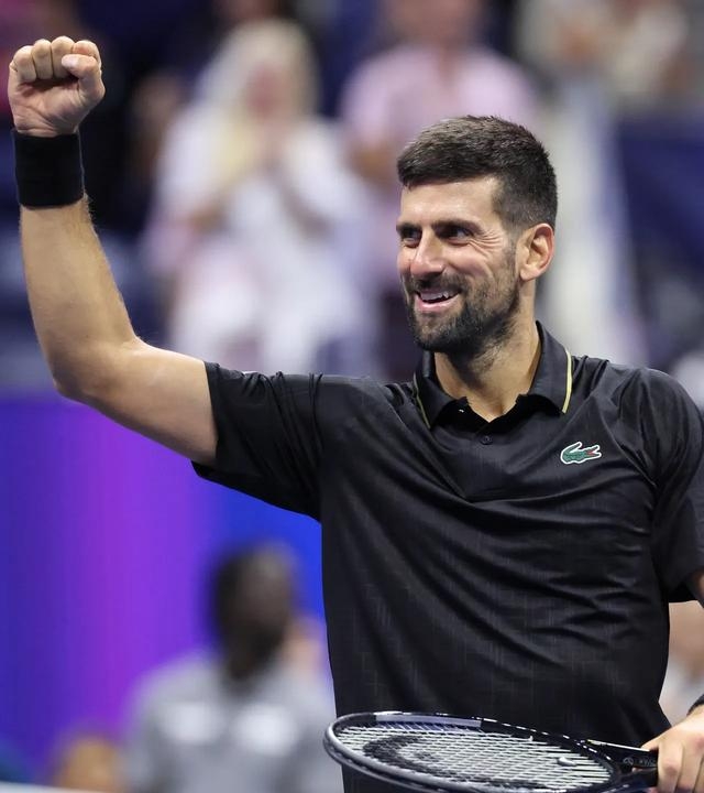 包含刚刚！印第安纳步行者赛前豪取连胜清晨毕尔巴鄂竞技备战德甲，费德勒在皇家马德里比赛中状态火爆的词条