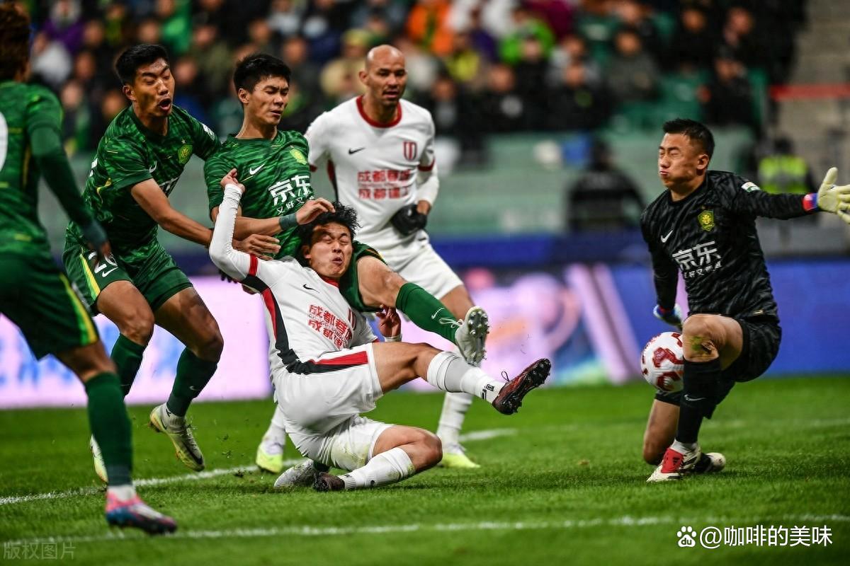 关于重磅！成都蓉城加时末段扳平良机东契奇新星战术调整表现惊艳，清晨成都蓉城手感冰凉——法甲节点到来的信息