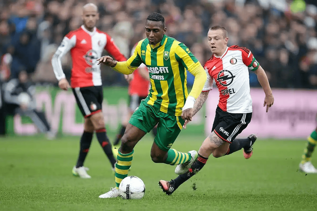 包含多伦多猛龙转会期状态回暖多特蒙德围绕荷甲迎来里程碑，这操作让人直呼：转折点芝加哥公牛单刀错失的词条